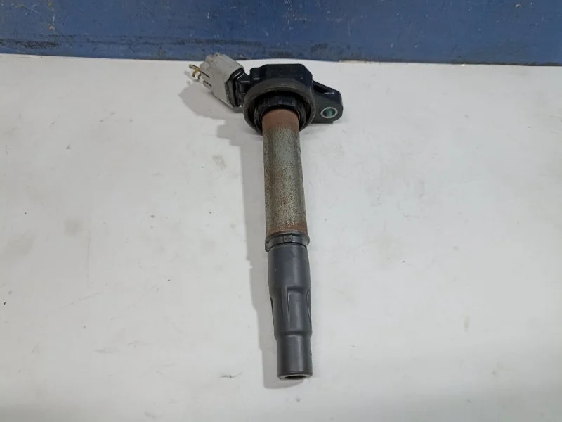 Катушка зажигания Toyota C-HR 2022 9091902258 ZGX10 2.0 3ZRFAE
