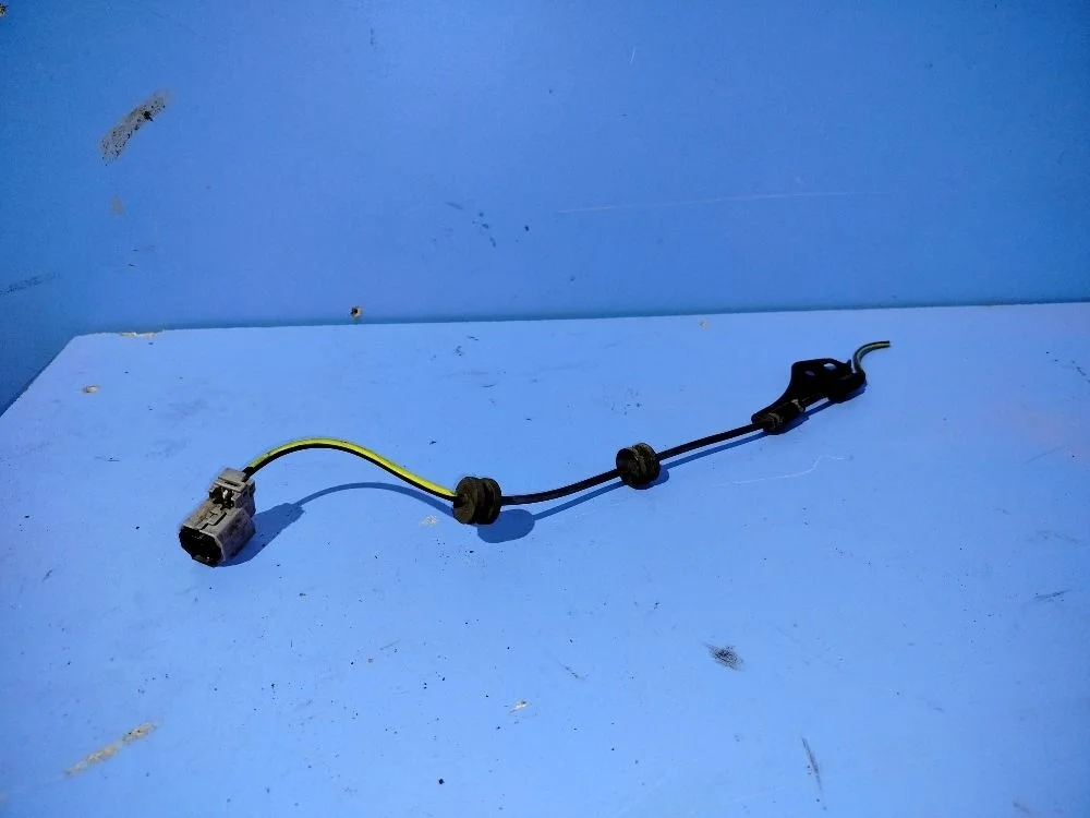 Разъем/фишка Toyota Corolla XI (2012—2016) 8951647070