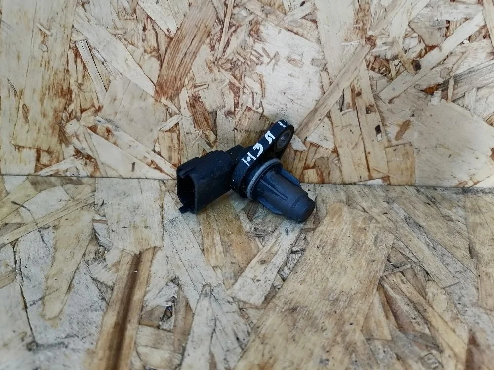 Датчик положения распредвала Kia Rio IV (2017—2020) 393502B030