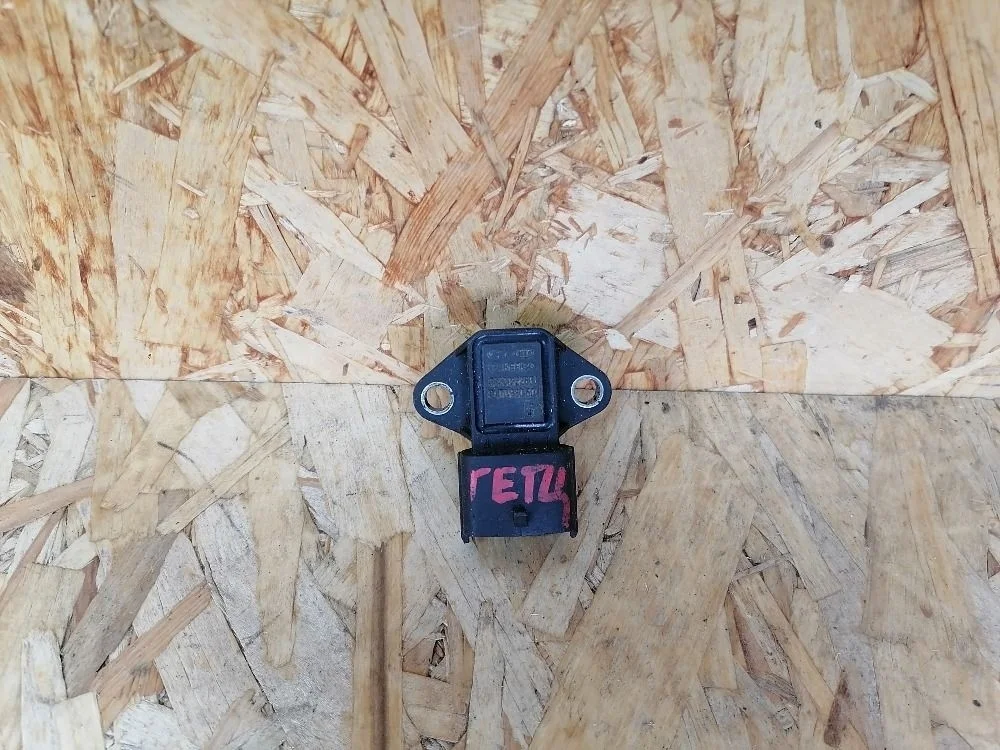 Датчик абсолютного давления Hyundai Sonata IV рестайлинг (2001—2012) 3930038110