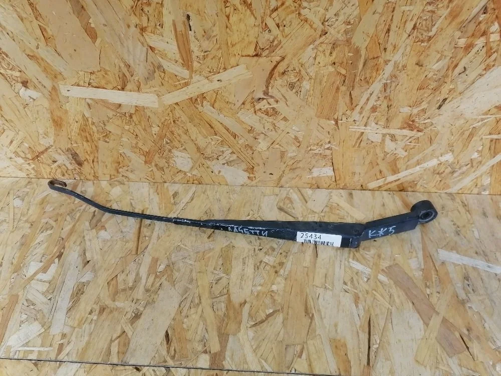 Поводок стеклоочистителя прав (дворник) Chevrolet Lacetti I (2004—2013) 95211019