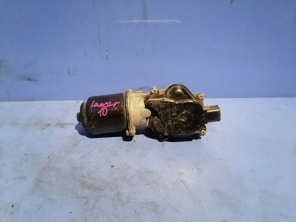 Моторчик стеклоочистителя передний Mitsubishi Lancer X рестайлинг (2011—2015)