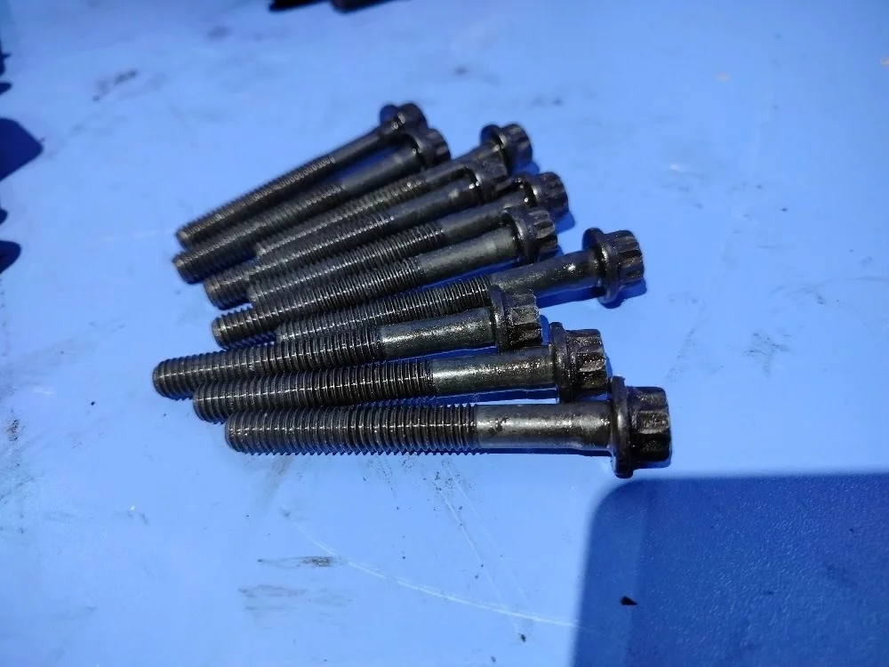 Болт бугеля коленвала Kia Ceed JD (2012—2015) 211142B000