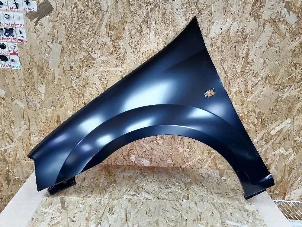 Крыло переднее левое Renault Logan I (2004—2009) 6001546712