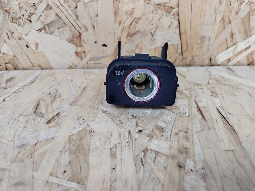 Гнездо прикуривателя Audi Q5 I (2008—2012) 8E09193434PK