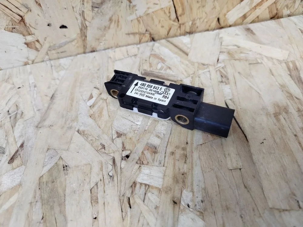 Датчик AIRBAG Audi A8 D3 рестайлинг 2 (2007—2010) 4B0959643E