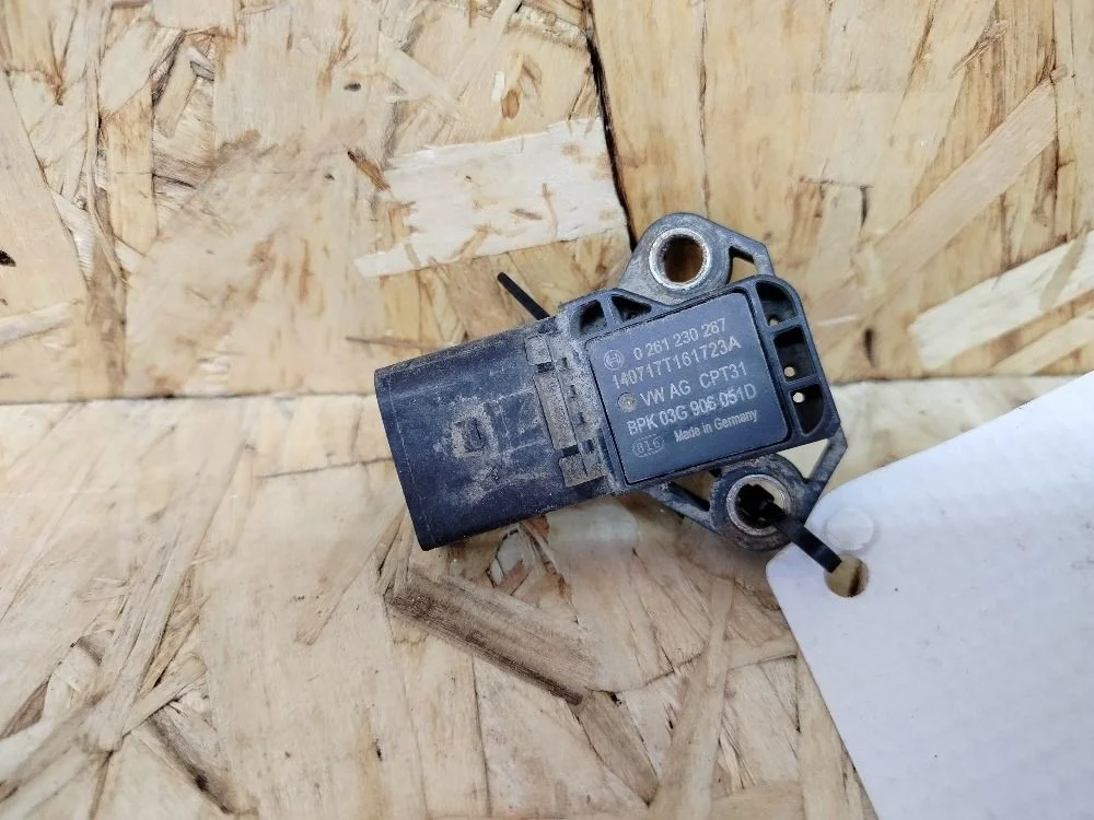 Датчик абсолютного давления Skoda Octavia II рестайлинг (2008—2013) 03G906051D