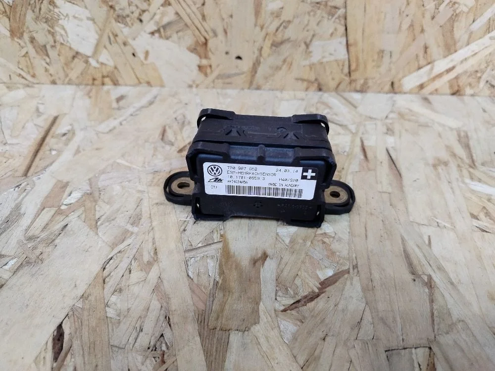 Датчик ускорения Volkswagen Touareg II (2010—2014) 7P0907652