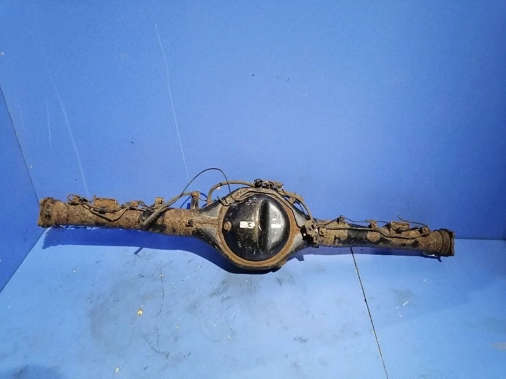 Корпус заднего моста (чулок) Mitsubishi L200 IV (2006—2014)