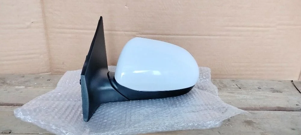 Зеркало левое Kia Rio III (2011—2015) 876104Y030