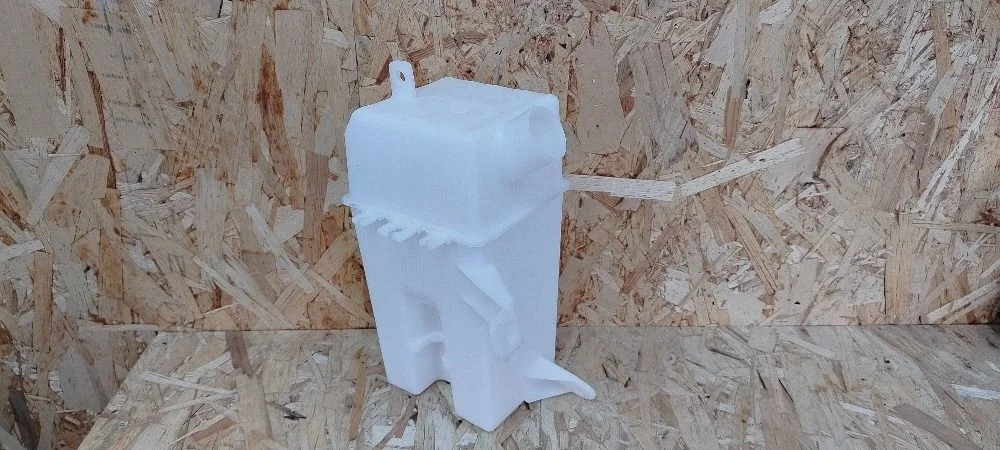 Бачок омывателя Chevrolet Lacetti I (2004—2013) 96550797