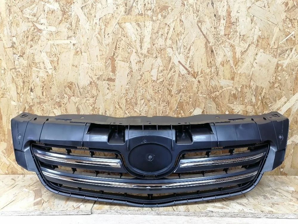 Решетка радиатора Toyota Corolla X (2006—2010) 5311412100