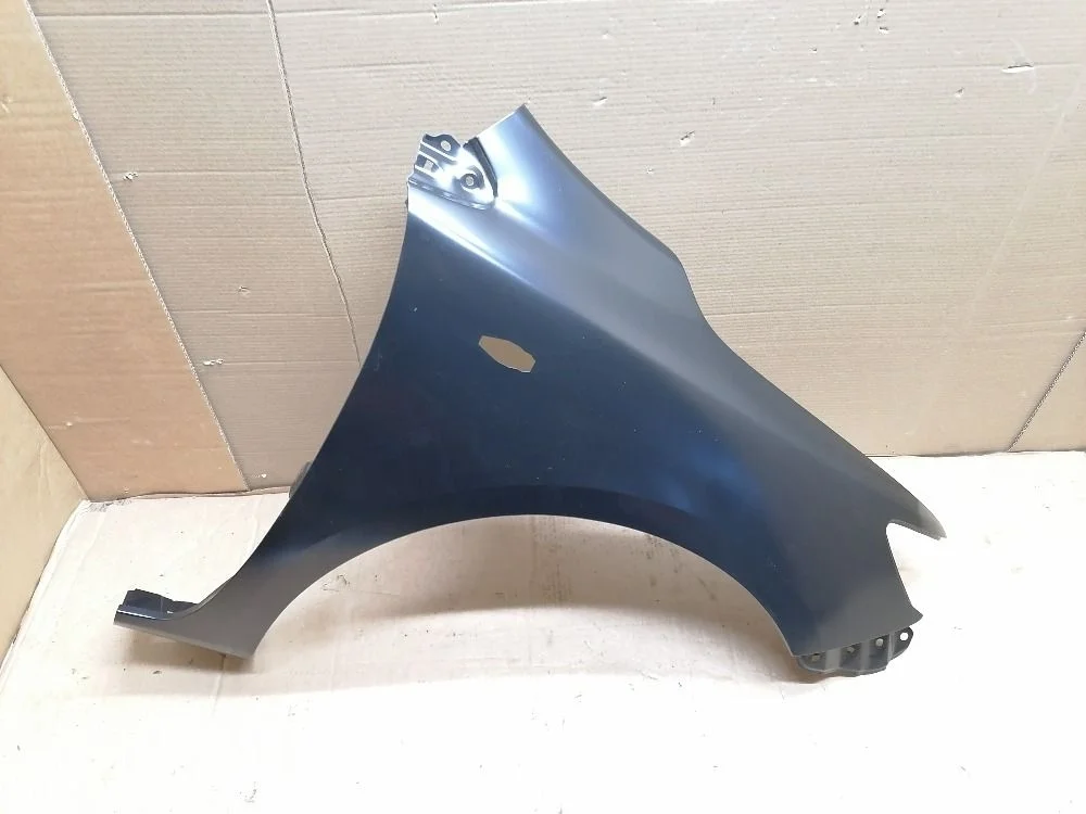 Крыло переднее правое Toyota Corolla X (2006—2010) 5381112A10