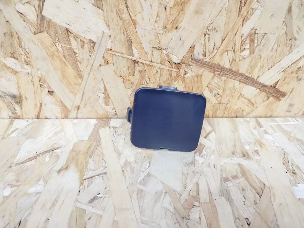 Заглушка буксир. крюка перед. Renault Logan II (2012—2018)