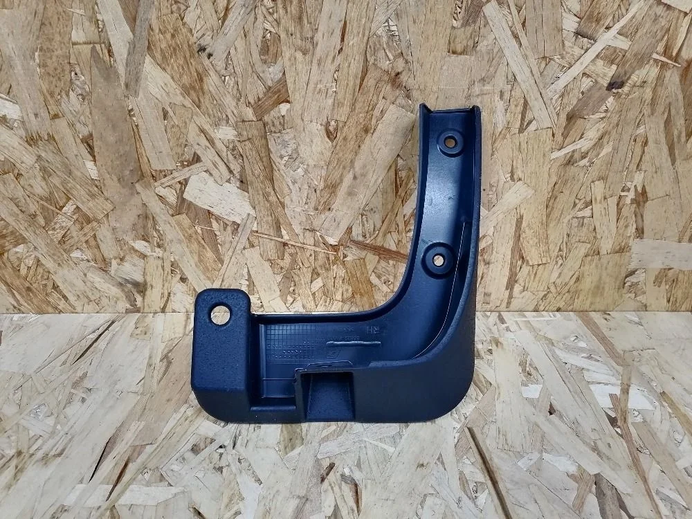 Брызговик передний правый Kia Rio III (2011—2015) 868324Y000