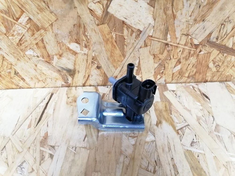 Клапан электромагнитный Toyota Camry XV70 (2017—2021) 9091012276