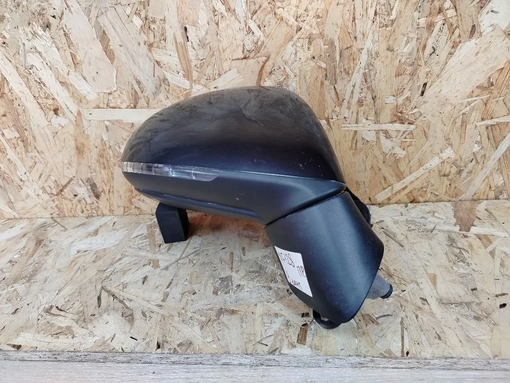 Зеркало правое Volkswagen Touareg II (2010—2014) 7P6857508L9B9