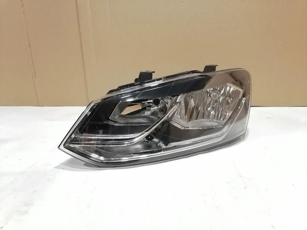 Фара левая Volkswagen Polo V рестайлинг (2015—2020)