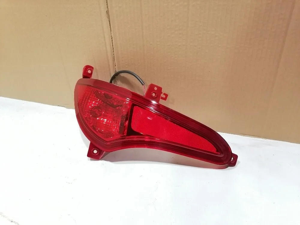 Фонарь в задний бампер лев. Hyundai Solaris I рестайлинг (2014—2017)