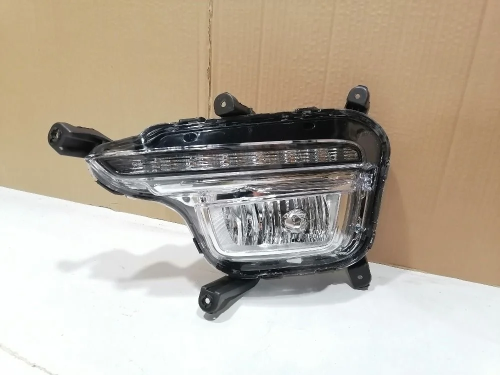 Фара противотуманная левая (ПТФ) Kia Rio III рестайлинг (2015—2017) 922014Y600