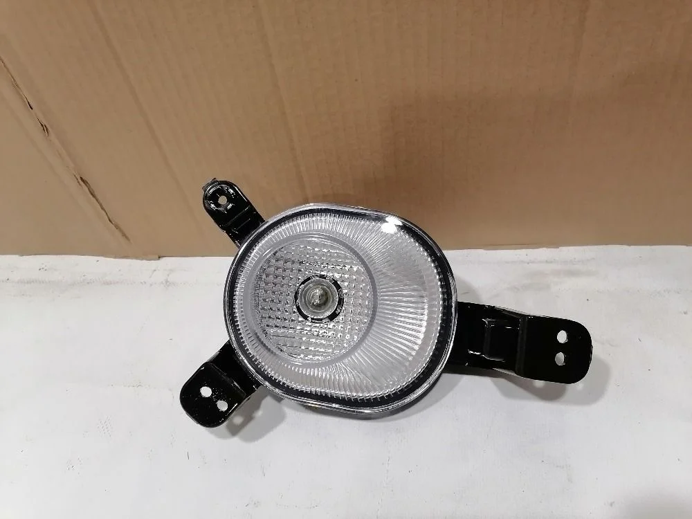 Фара противотуманная правая (ПТФ) Kia Rio IV (2017—2020)