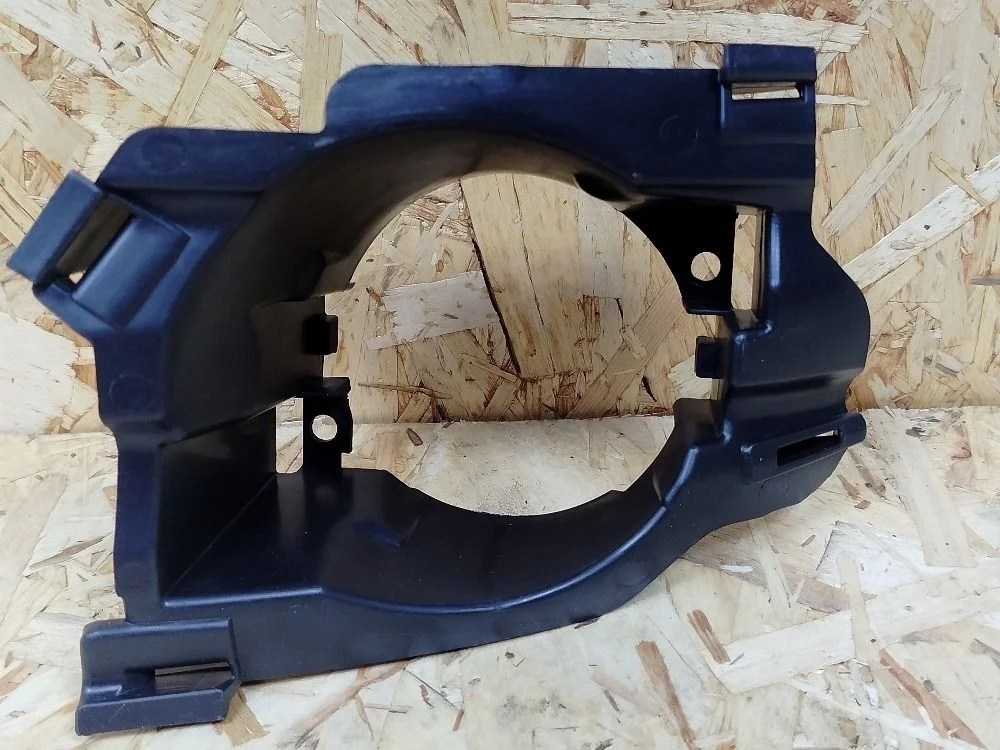 Кронштейн ПТФ лев Renault Logan I рестайлинг (2009—2015)