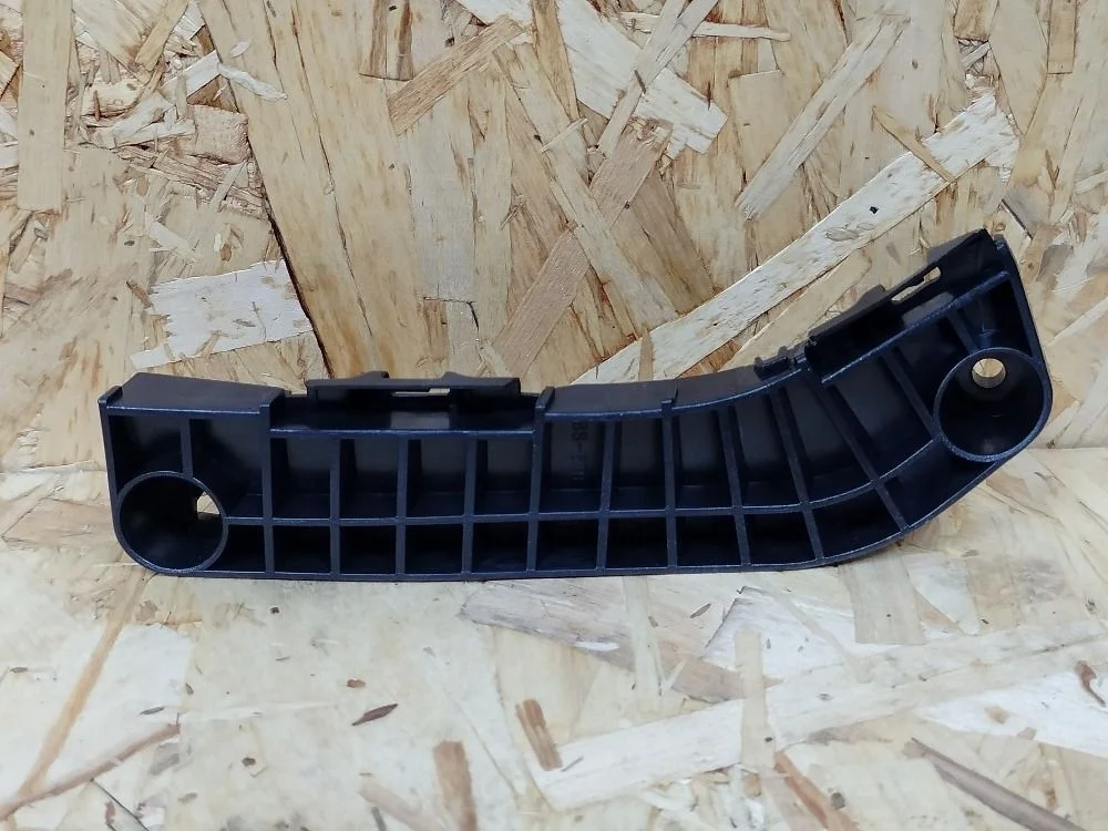 Кронштейн бампера пер. прав. Toyota Camry XV40 (2006—2009) 5253506030