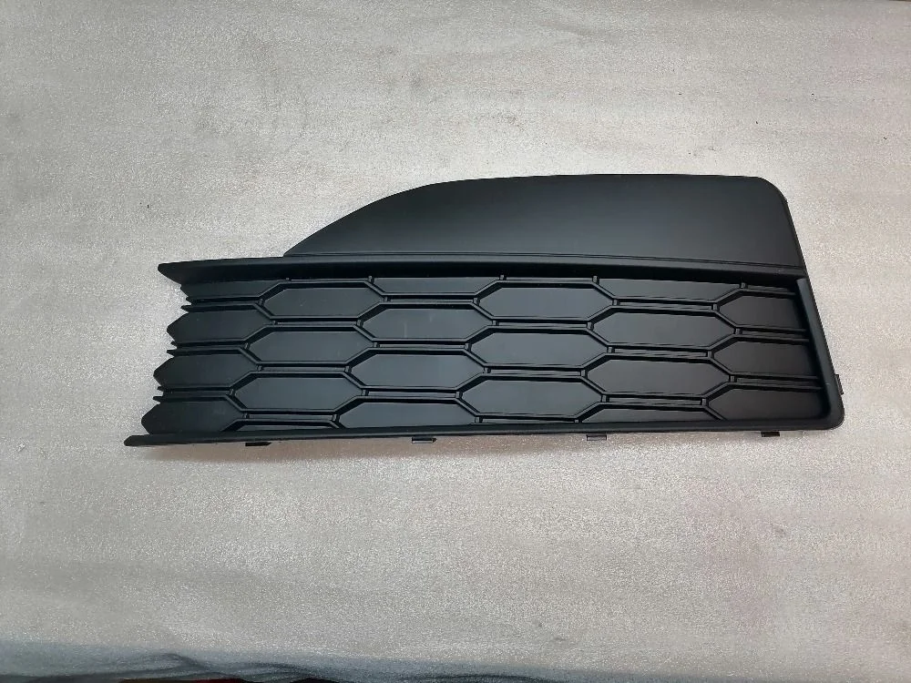 Решетка бампера левая (без ПТФ) Skoda Rapid II (2019—2025)