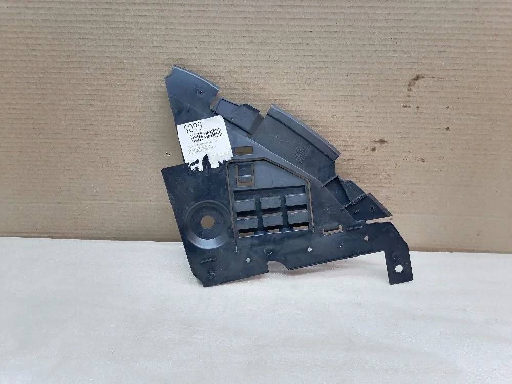 Пыльник бампера пер. лев. Renault Logan II (2012—2018)