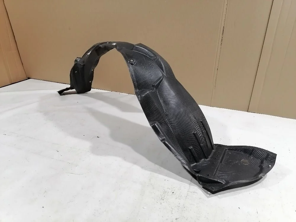 Подкрылок (локер) пер.лев. Toyota Corolla XI (2012—2016)