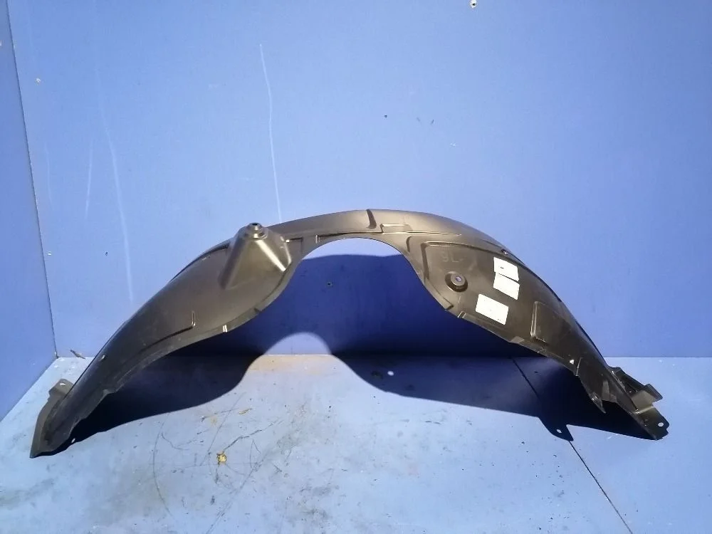 Подкрылок (локер) пер.лев. Toyota Camry XV50 рестайлинг (2014—2017) 5387633220