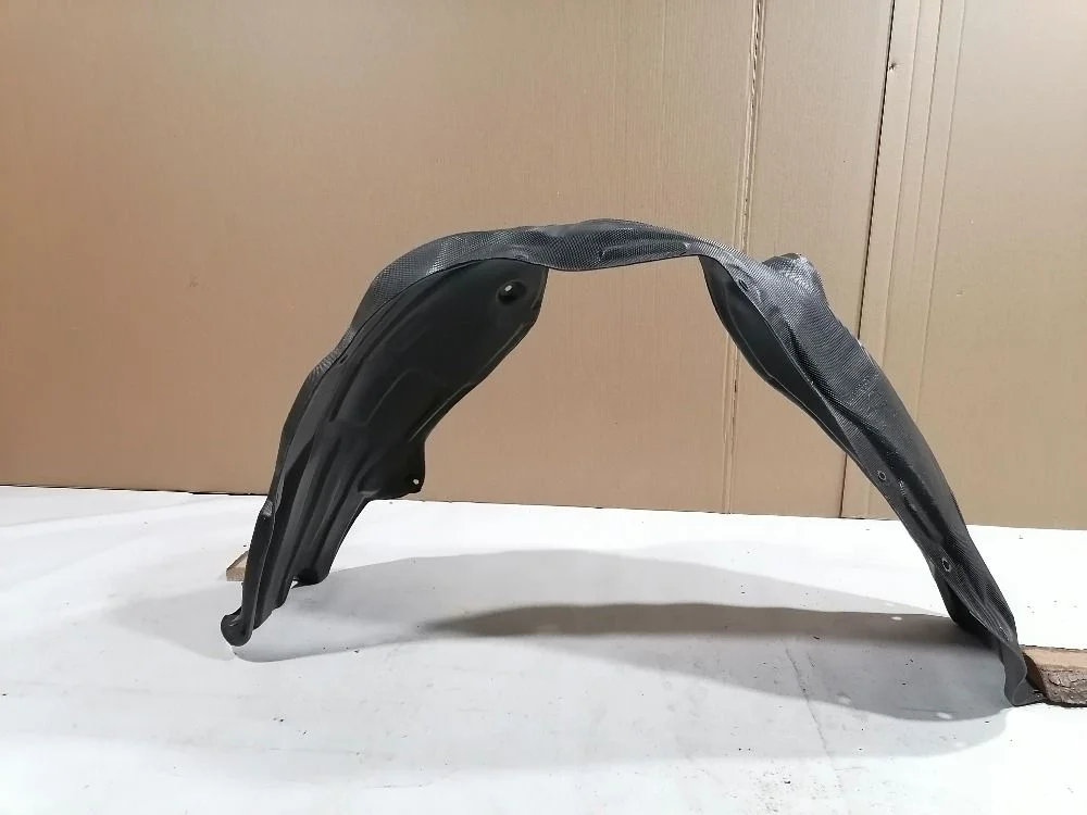 Подкрылок (локер) пер.лев. Toyota Camry XV50 (2011—2014)