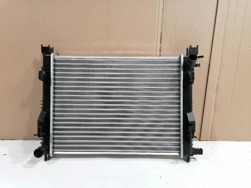 Радиатор основной Renault Logan II (2012—2018) 214100078R