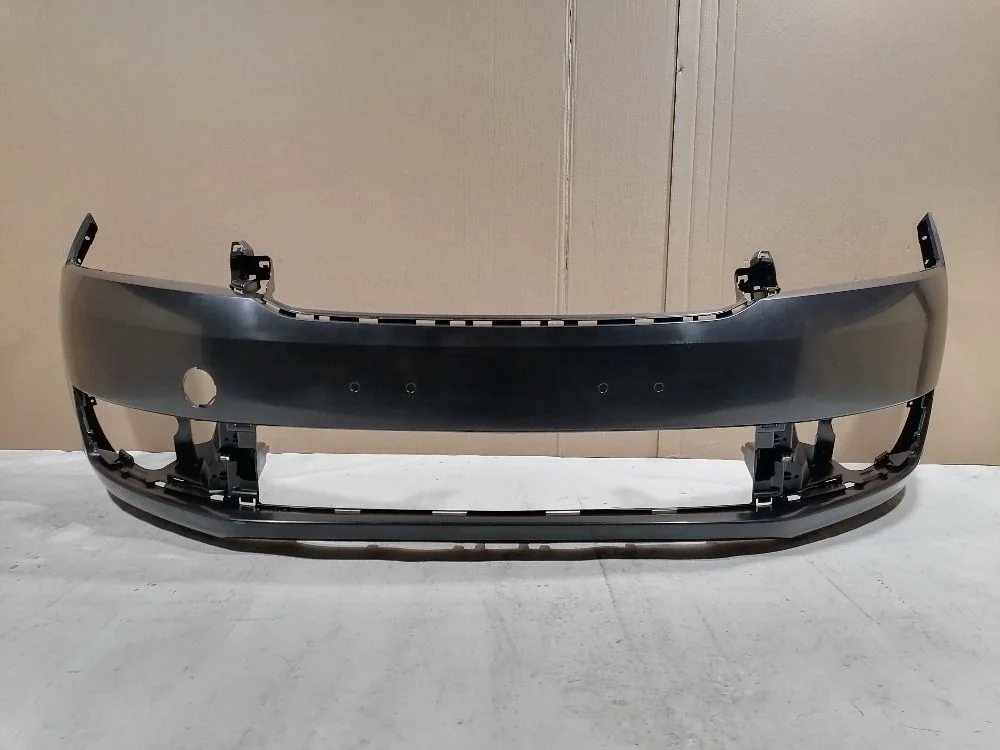 Бампер передний Skoda Rapid I (2012—2017)