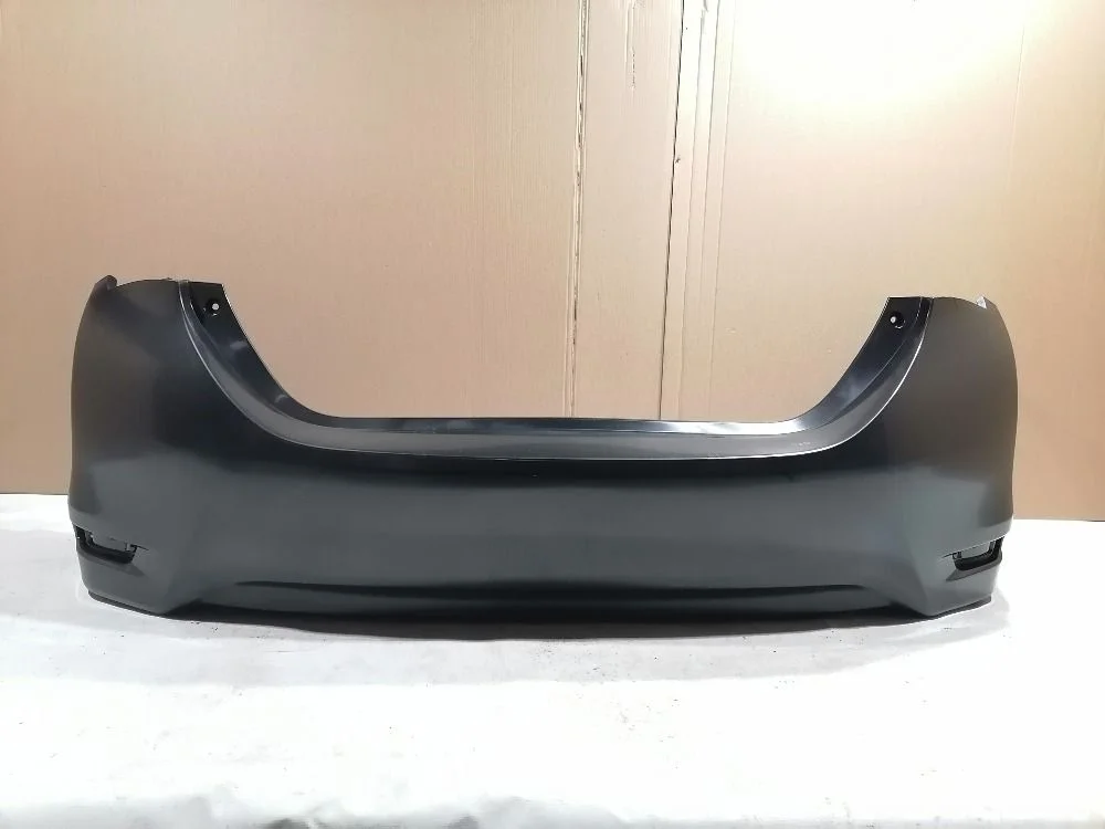 Бампер задний Toyota Corolla XI (2012—2016)