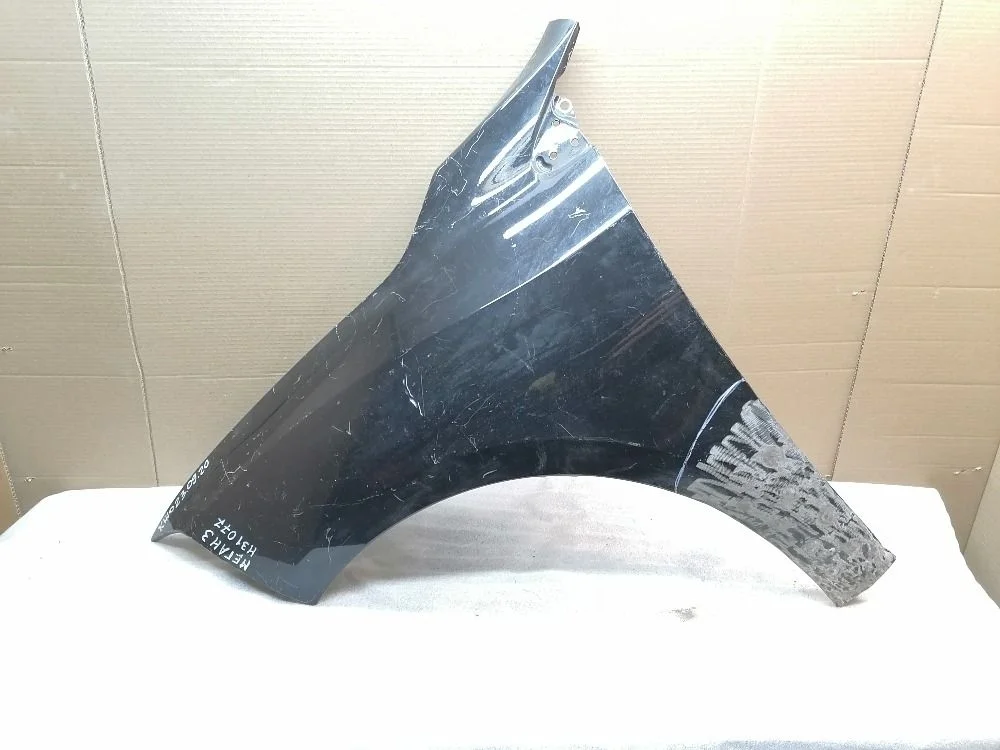 Крыло переднее левое Renault Megane III (2008—2014)