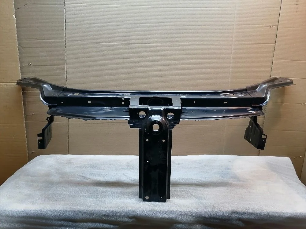 Панель передняя (телевизор) Renault Logan II рестайлинг (2018—2022) 625048118R