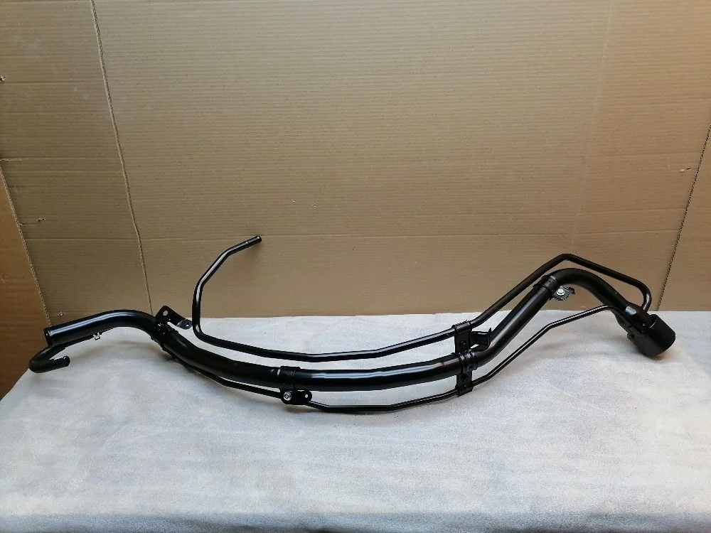 Горловина топливного бака Toyota RAV4 III (2005—2010) 7720142183