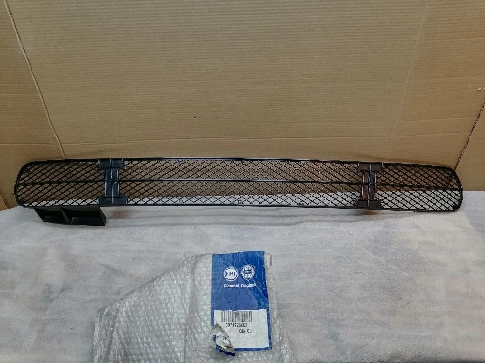 Решетка бампера перед. центр. FIAT Ducato III (2006—2014)