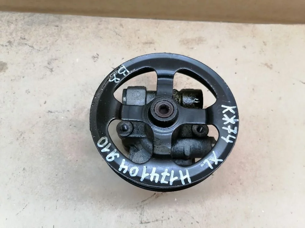 Насос гидроусилителя (ГУР) Mitsubishi Lancer X (2007—2010) 4450A107