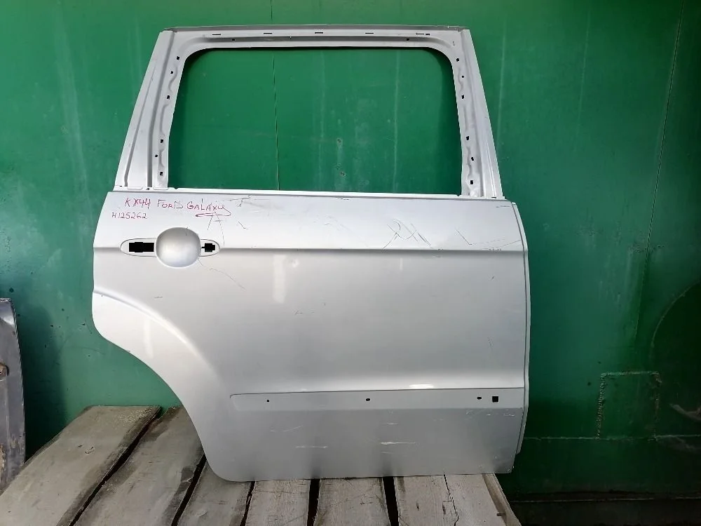 Дверь задняя правая Ford Galaxy II (2006—2010)