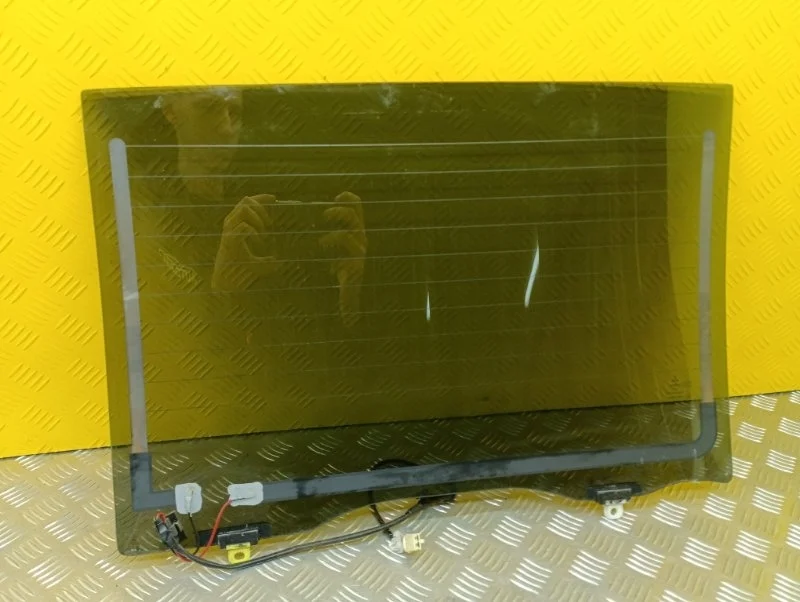 Стекло заднее Mitsubishi L200 (2006-2015) 2006 MN146095 ПИКАП 2.5 D 4D56