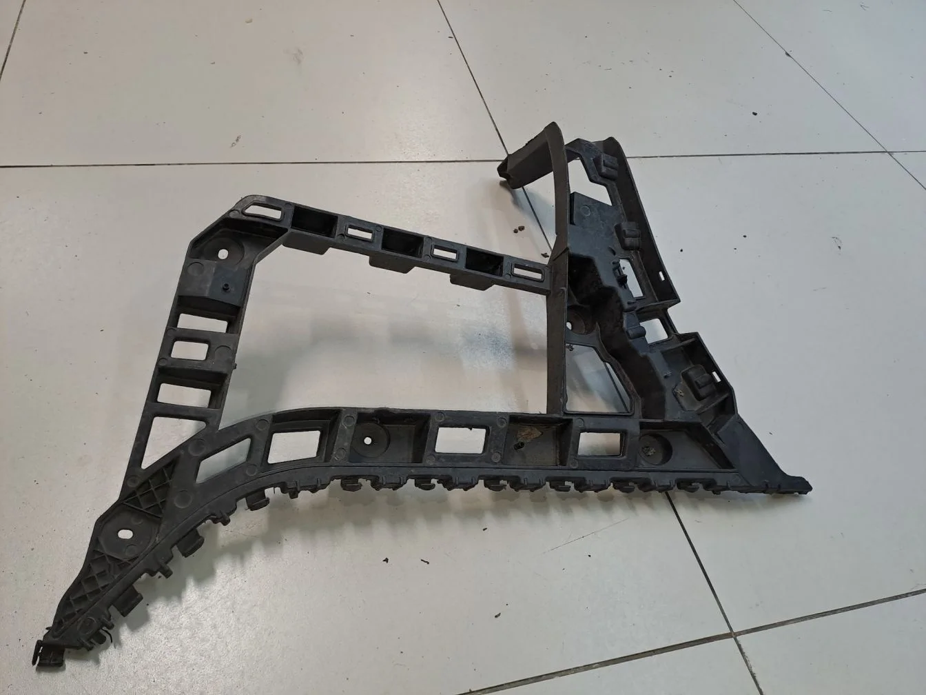 Кронштейн бампера заднего левый для Volkswagen Jetta A6 2010-2018