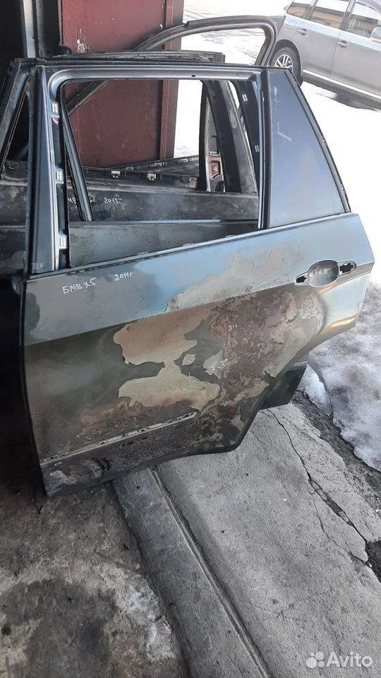 Дверь задняя левая BMW X5 E70 (2006—2010)
