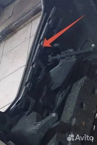 Кронштейн переднего бампера правый Volvo XC90 II (2014—2019)