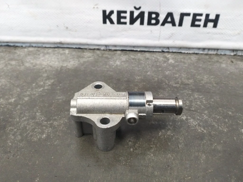 Натяжитель цепи грм Volkswagen Tiguan 2009 5N