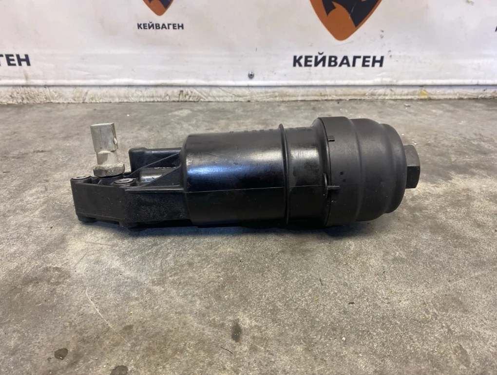 Корпус масляного фильтра Audi A6 2009 C6