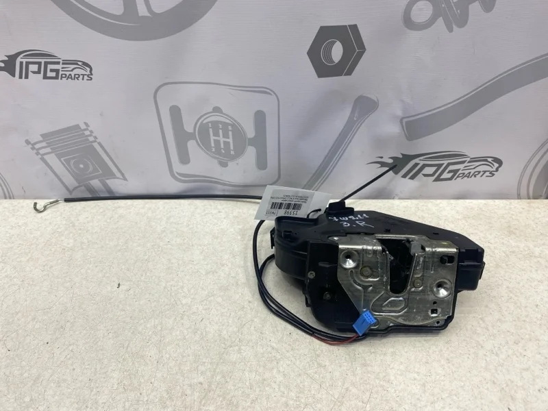 Замок задней правой двери Mercedes-benz 2006 W211