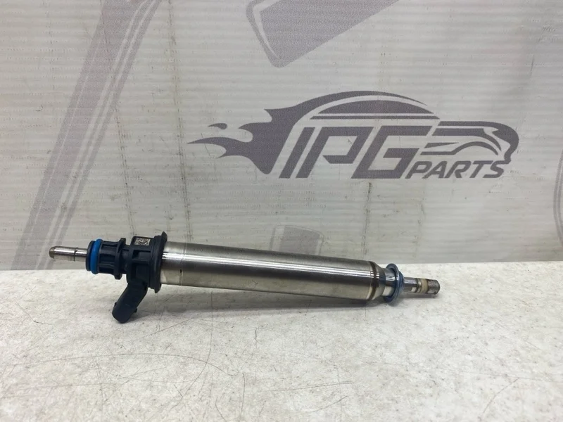 Топливная форсунка Mercedes-benz 2013 W212