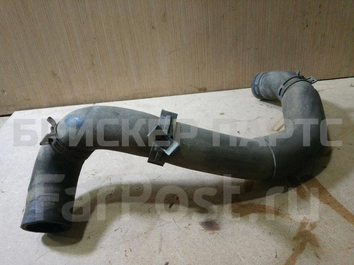 Патрубок радиатора Ниссан Максима 5  A33